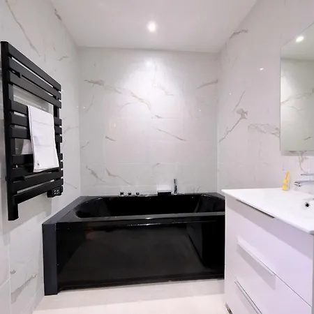 Apartment - Welcome To Laura Balneo