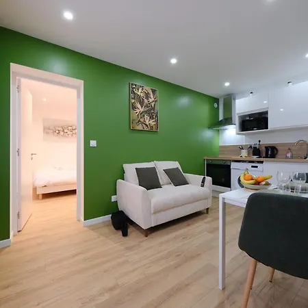 - Welcome To Laura Balneo Apartment Rouen